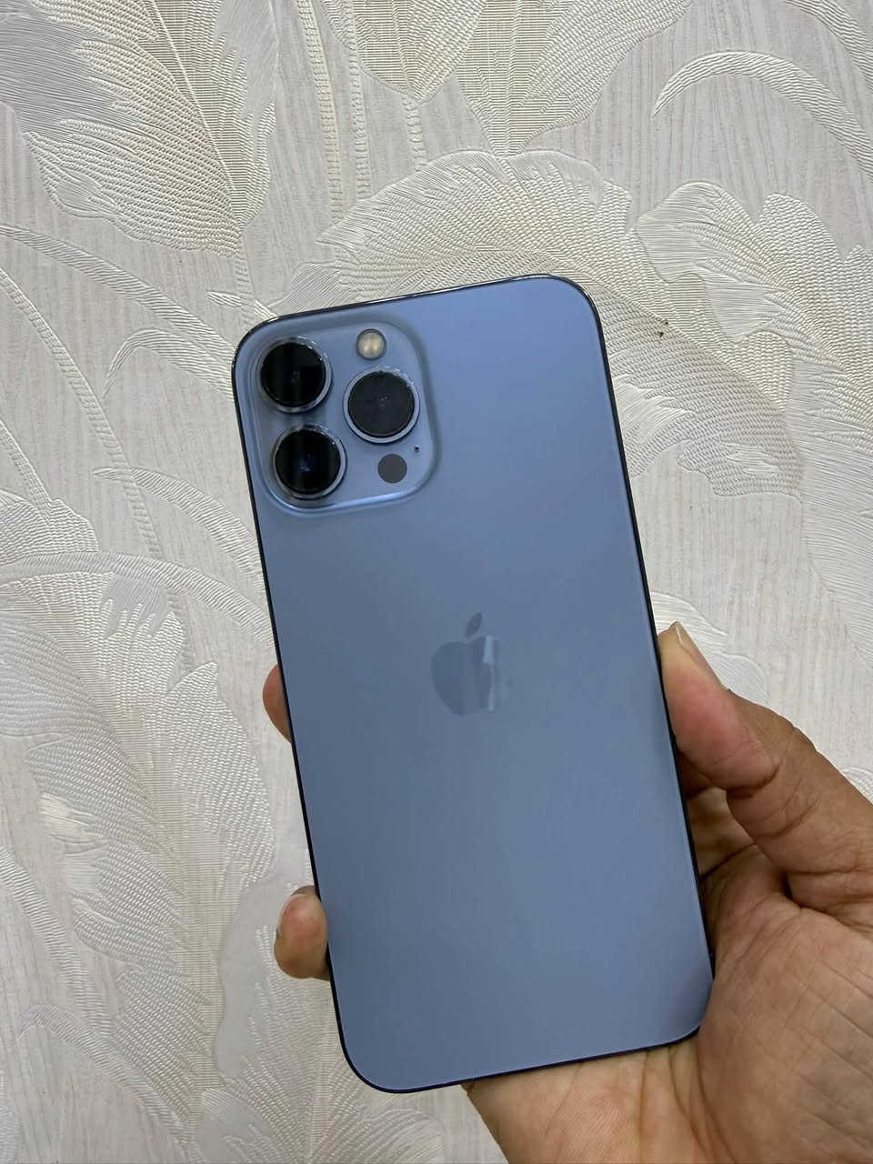 14 برو ماكس ماستر
مستبدل شاشه 
فيس إيدي متوقف 
بطاريه ٨٢
ذاكره ٢٥٦
بدون ملحقات 

13 برو ماكس 
فقط يقرء شعار كامره 
جهاز مكفول ونضيف 
بطاريه ٩٤
ذاكره ٢٥٦ 
بدون ملحقات 

***********اتصال 
*********** واتس

واسط /نعمانيه
