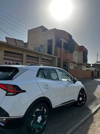 سلام وعليكم سبورتج موديل 2025 رقم بغداد سياره جديده مكفوله من الصبغ فق...