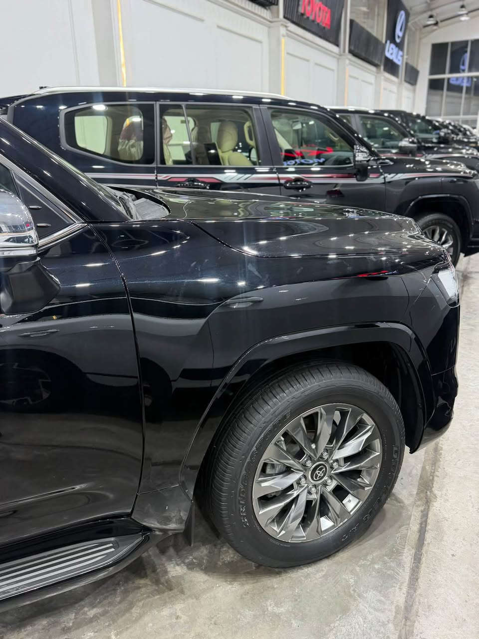لاندكروز VX - 2023
خليجية كفاله عامة من كلشي ( مغلفة PPF ) 
ممشى : ٤٩ الف كيلومتر
- 4 كاميرات - كراسي كهرباء - كشن تبريد - لايت لد - جنطة كهرباء - سلايد 

السعـر : 68,800$ مجال بسيط جداً 

العنوان : بغداد . الكـاظمية 

***********

