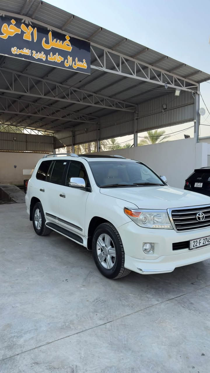 لاندكروزر 2015
السعر 360$ 

مكفوله من البصغ فقط الدعاميه الاماميه مصبوغه وبارد بباب السايق وبارد تحت الرقم الخلفي فقط 

فول مواصفات 1/1 

ماشيه 206 الف حقيقي

السياره مسويله ادامة كامله بشركة تيوتا منظومة وقود كامله و تايراته جدد ماتحتاج دينار وجديده كلش على ايد وحده ما متعوبه

6 سلندر V6

8 ايرباك 

فتحة 

كرسي كهرباء  

داخل صاج 

بصمة دخول ذكي

حساس امامي خلفي 

السياره جديدة جدا 

للاستفسار اكثر ***********
