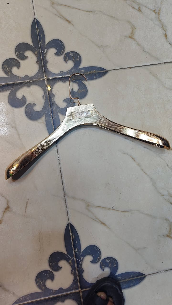 تعاليك ملابس للبيع 
واتساب ***********

