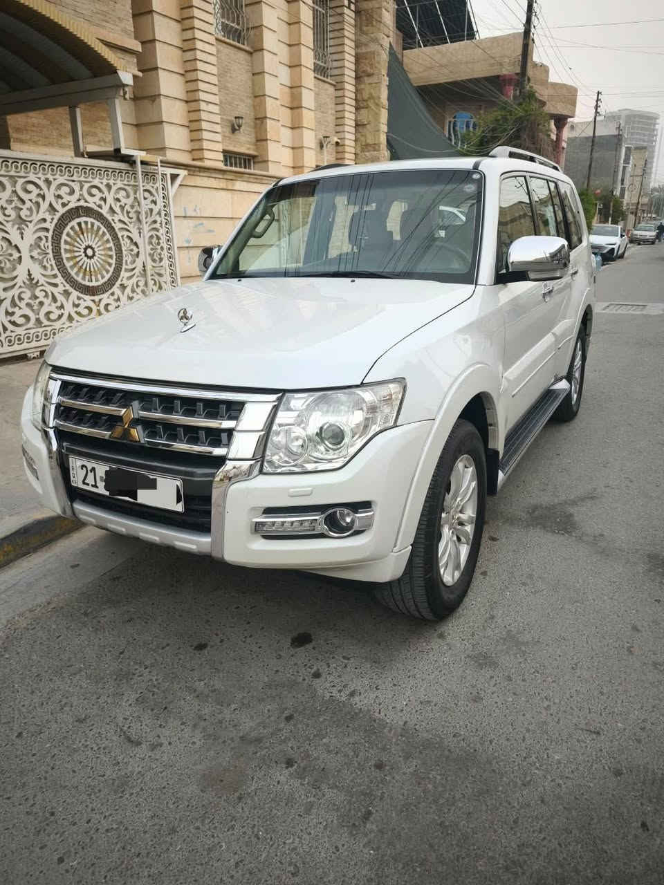 باجيرو ٢٠١٨ جديدة.
رقم سليمانية بأسمي شخصيا

تحويل مباشر

علامة ذهبية

مواصفات فول

مكينة ٣٨٠٠

فتحة سقف سلايد

ماشية ٧٣ حقيقي

بيها بارد اصبعين بالجاملغ فقط

باقي السيارة دمعة

السعر ٢٣٠٠٠ وبيها مجال

*********** بغداد الغزالية

اخوان السيارة جديدة وكلمن وسعرة

كلشي اكو بالسوك علق تعليق حلوو
