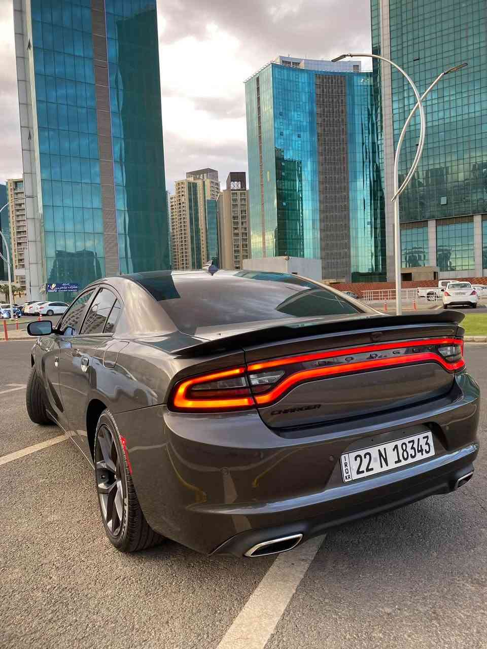 تشارجر SXT • ٢٠٢٣ • ٣٠ الف