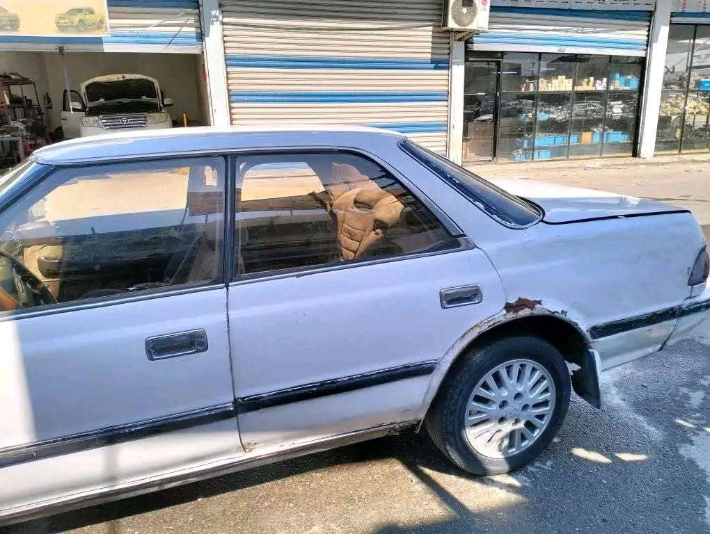 مارك كصيف رقم واسط الماني
سياره في البصره سعر 20 ورقة
راعيه ما اندله 
سيارة شغالة مكينة ونجي وكير  خير من الله
0770738037
