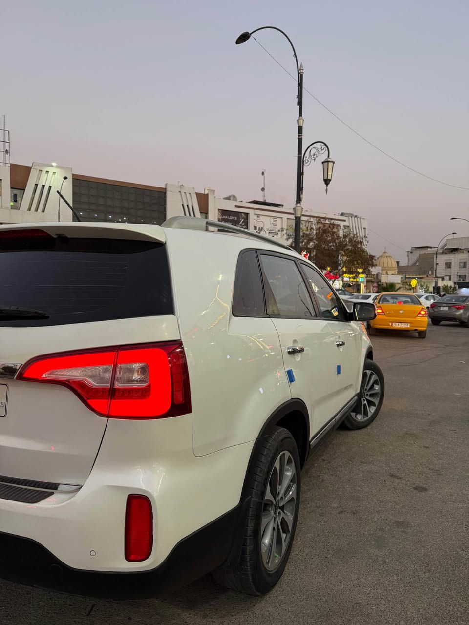 بسم الله الرحمن الرحيم

سورينتو 2014 فول مواصفات ماعدى بانوراما
كلين بدون صبغ بدون بارد
رقم اربيل هزه كله جديد شرط التحويل
طخم تايرات جديد
ماشيه 200
🛑سعر 165 وبيها مجال

📍مكان السياره كركوك
للأستفسار الاتصال 
*********** واتساب💚
*********** هاتف📞 كركوك, العراق

