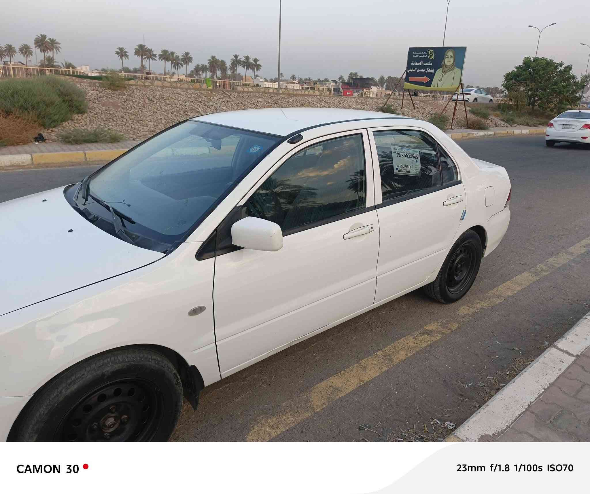 لانسر ٢٠٠٩ مكفولة عدا الدعاميه الاماميه ولبدنه مأشر عليها تبريد كير محرك كفاله السعر ٧٦ وبي مجال للاتصال على الرقم ***********
