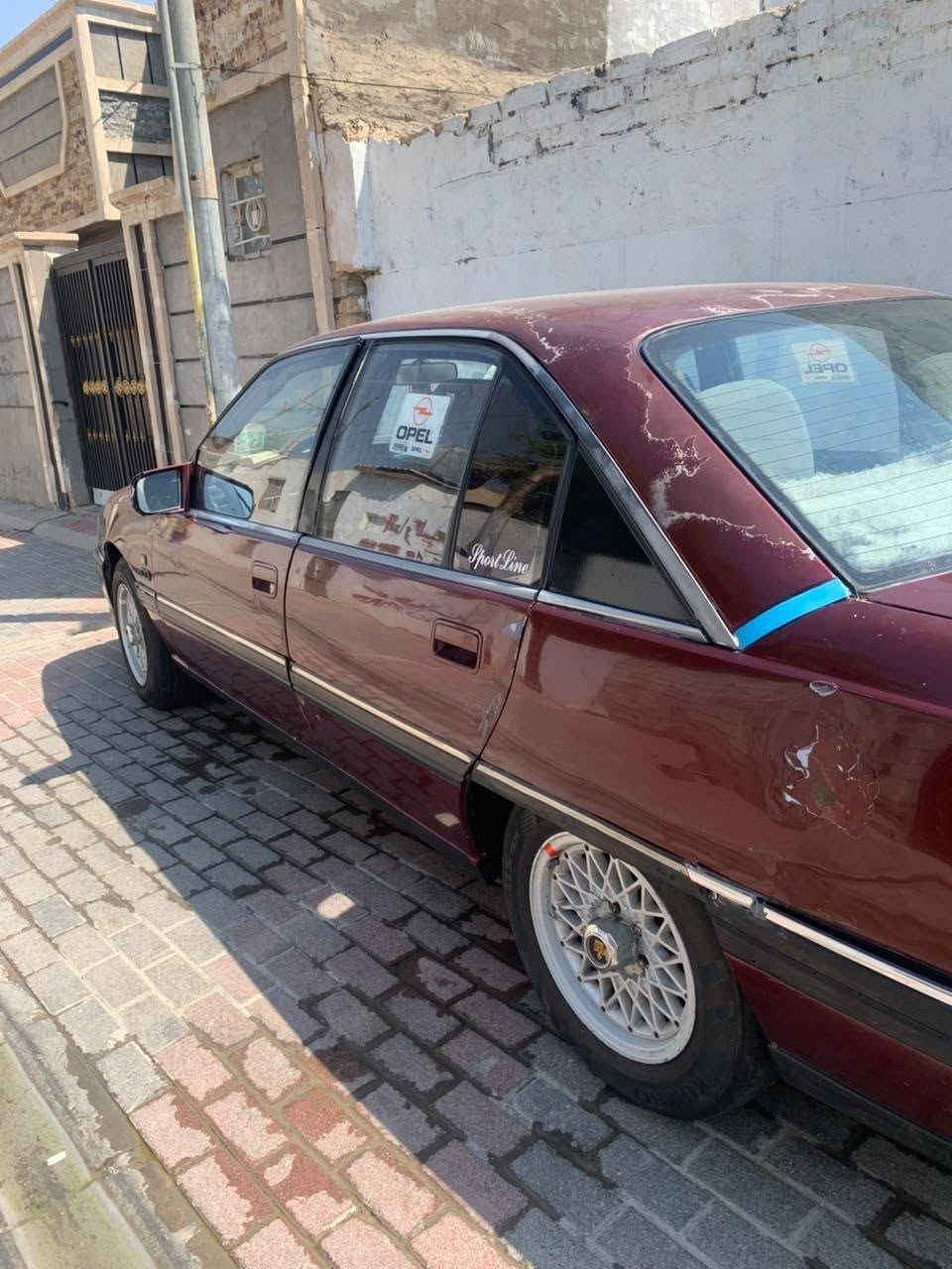 السلام عليكم
اوميكا للبيع
محرك 2000
موديل92
محرك وكير بالباكيت
تخم تاير جديد صدر السياره كاملة مكملة
السعر 30
العنوان الرمادي حي البكر قرب النادي الملكي 
للأستفسار اتصل وتدلل ⬇️ ***********

