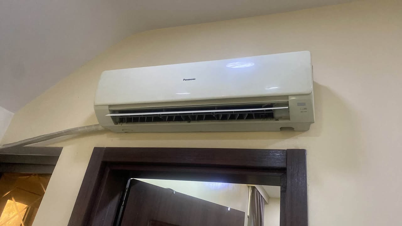 سبلت عدد 2نظيفات وثلج
كل سبلت يكون 2طن 
سعر الواحد 350 الف 
للتواصل ‭***********‬
