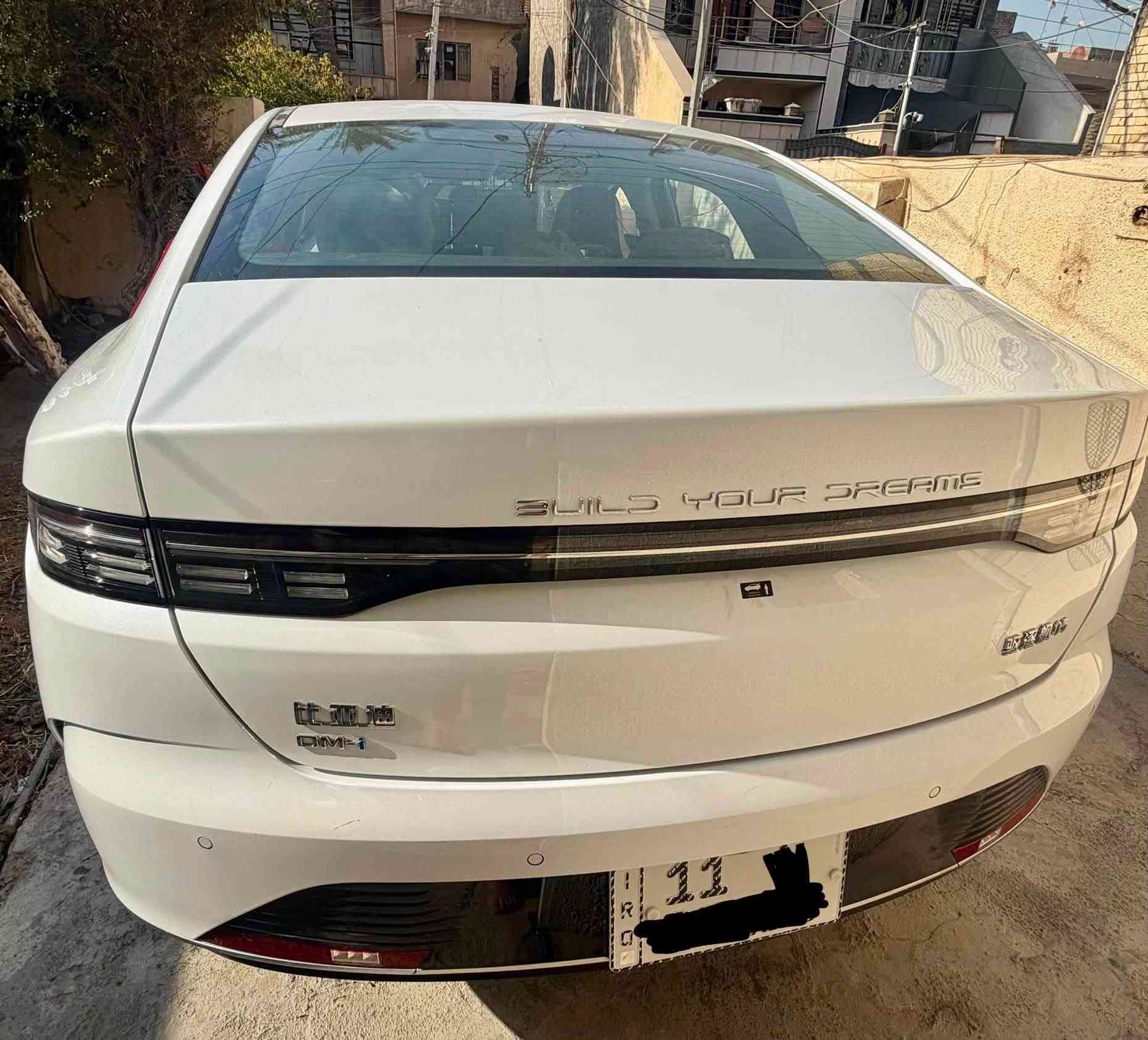 للبيع Byd ديستروير  موديل 2025 زيرو زيرو
كفاله عامة

مرقمة ومثبت لوحات كامل بسمي تحويل ثاني يوم 

رقم بغداد ماشية 1000 الكلي فقط زيرو

مع كامل ملحقاتها 

مكان : بغداد الكرخ

السعر 20.500 مليون

للتواصل :::- ***********

السياره رقم مميز وكارتون
