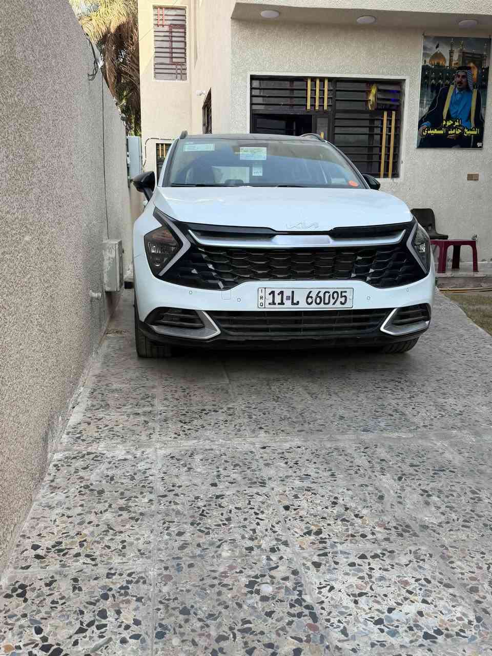 سبورتج موديل 24 جديده ماشيه 30 بيه رصعه كلش صغيره فول مواصفات رقم صاحبه ***********

نص مكتوب في الصور:
- ابو حسن *********** العنوان زيونه تقاطع ملعب الشعب الشارع الخدمي خلف معارض باركود