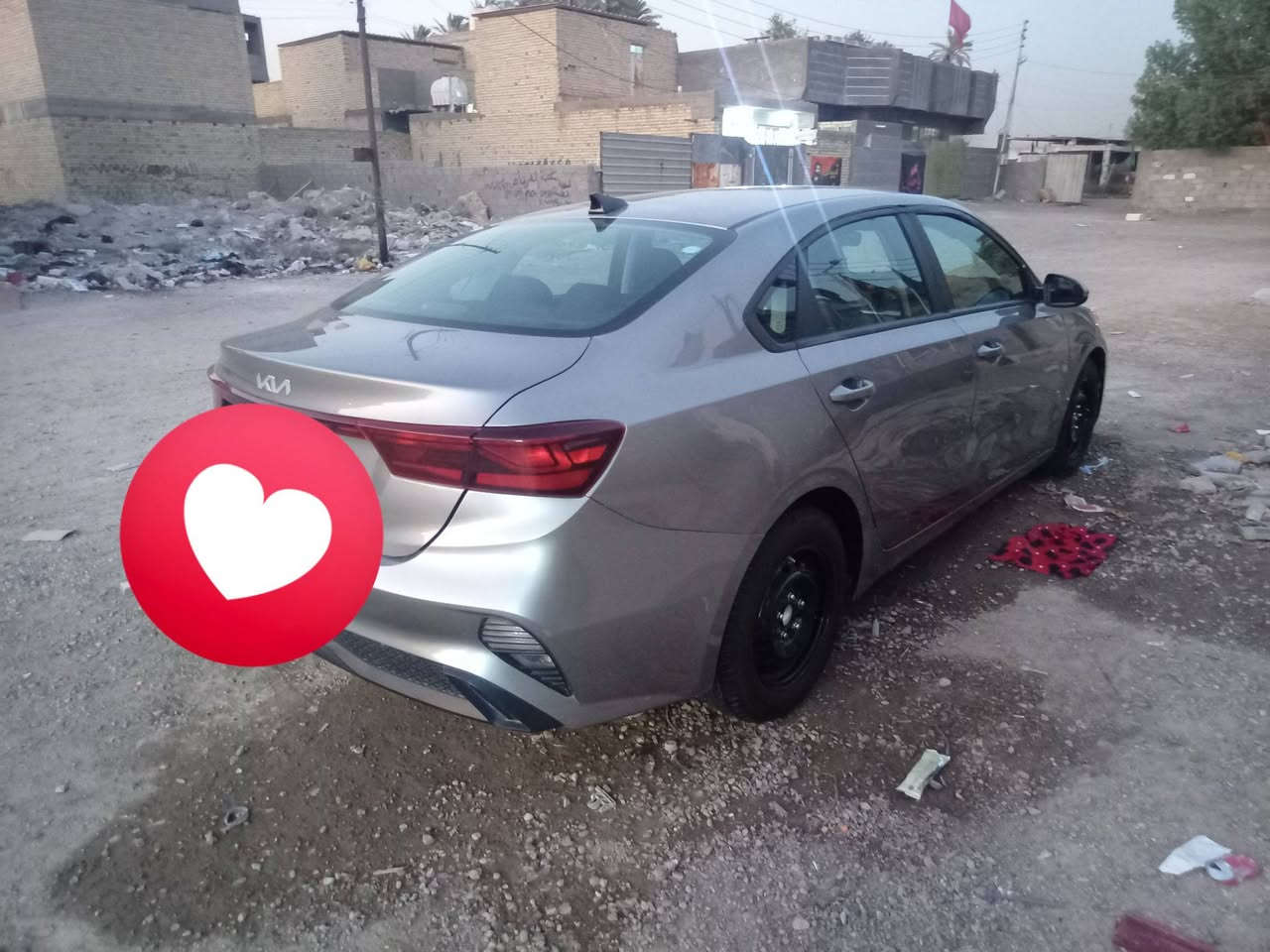 فورتي للبيع موديل 24سياره عميه حادث لغد ماشيه 11الف
***********

