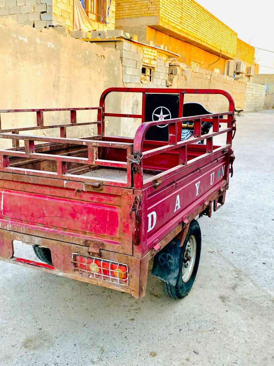سلام عليكم ستوته للبيع دايوان  موديل 2018 محرك جديد سعر 850 بيه مجال المكان بغداد المعامل قرب مقبرت المسيح رقم ***********.
