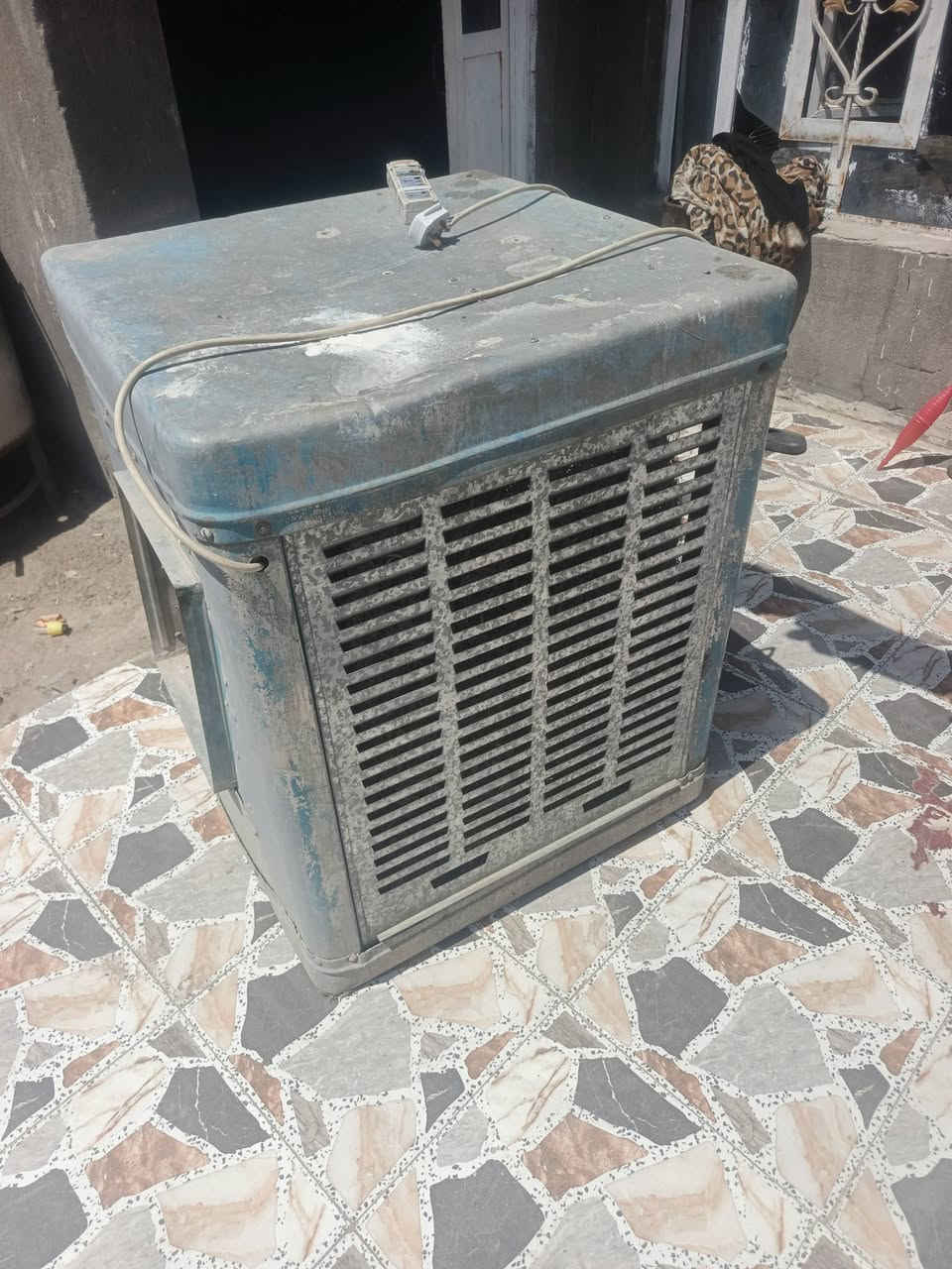 السلام عليكم مبردات للبيع كلمن وسعرها
العنوان الهاشميه حي العسكري خلف مدرسه المستنصريه 

ورشه صادق الكردي ***********
