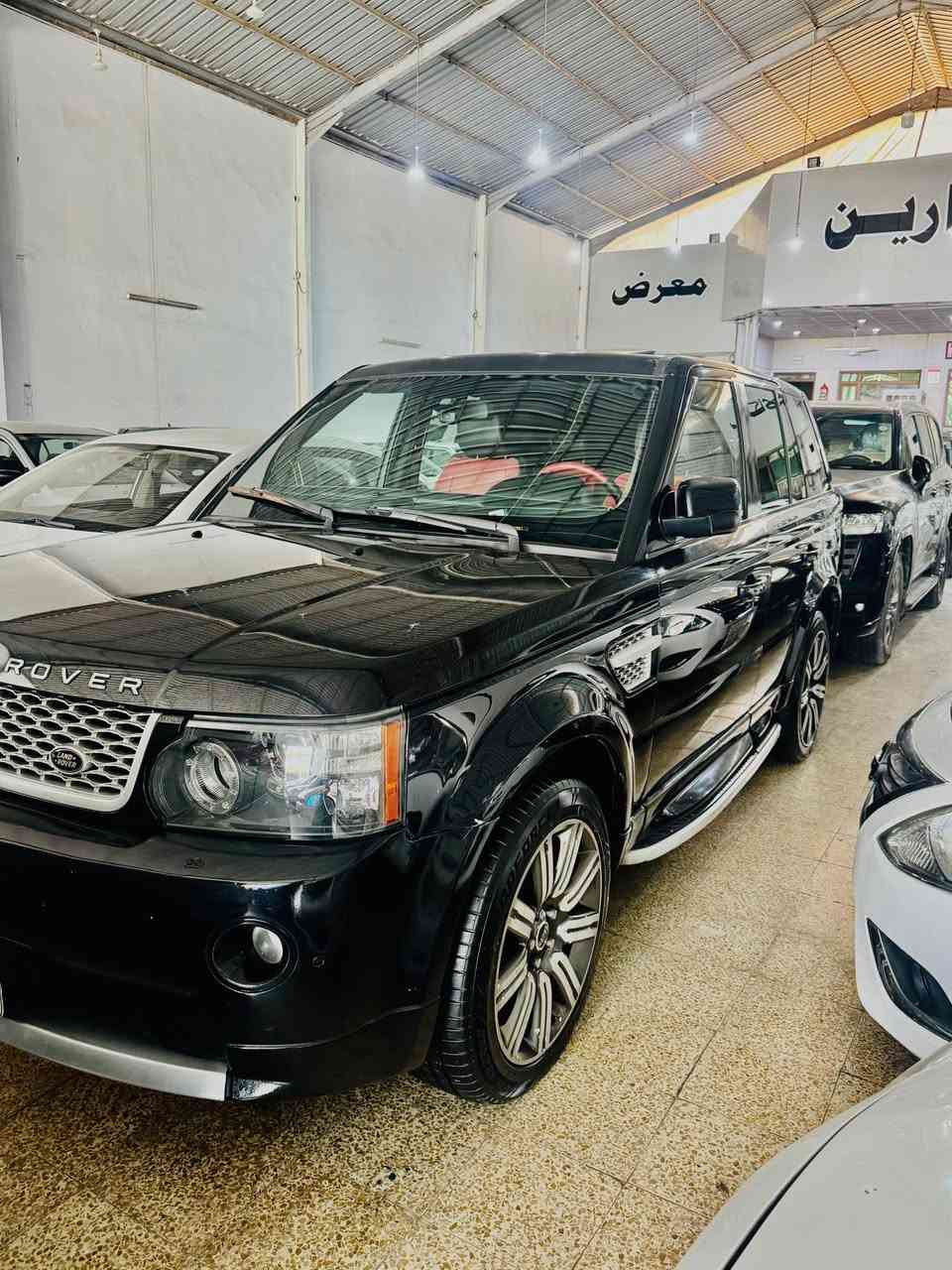 رانج روفر فوگ موديل ٢٠١١ سبخ مابي بارد مابي كفالة عام مكينة ٨ سلندر سوبرجارج مواسفات ئوتبايكرافي گير و محرك جوب مال دبل بشرط سعر ١٠٩ بي مجال ٩ ورقة غرامة بعد معملة رجع مكان اربيل 

*********** أربيل, العراق
