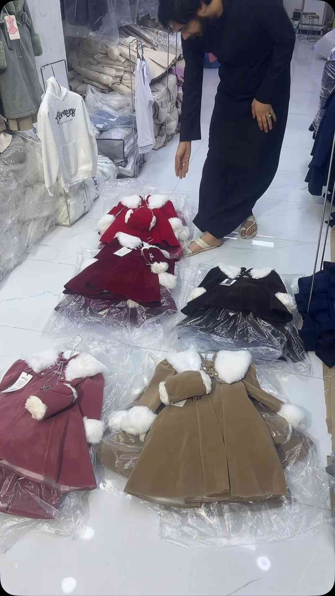 ملابس أطفال