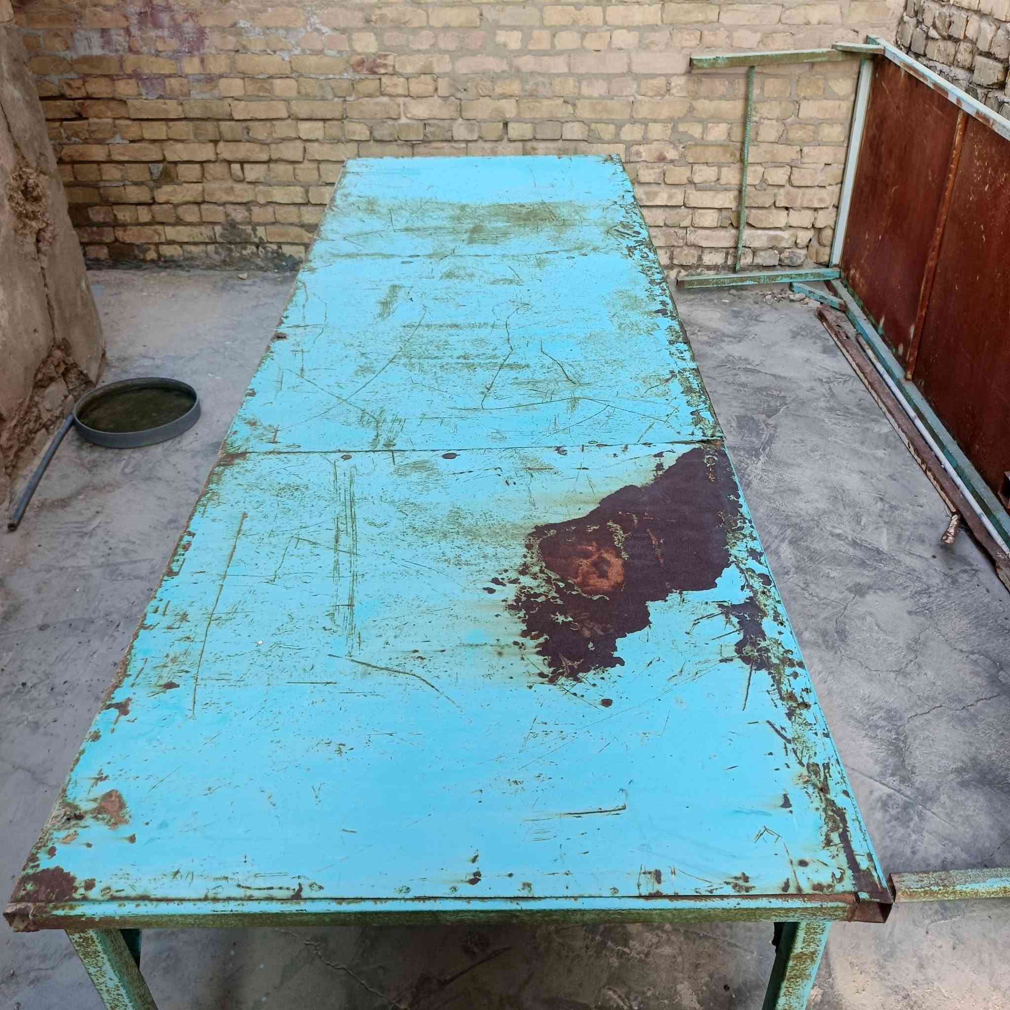ميز • ٣م طول • عدد ٢