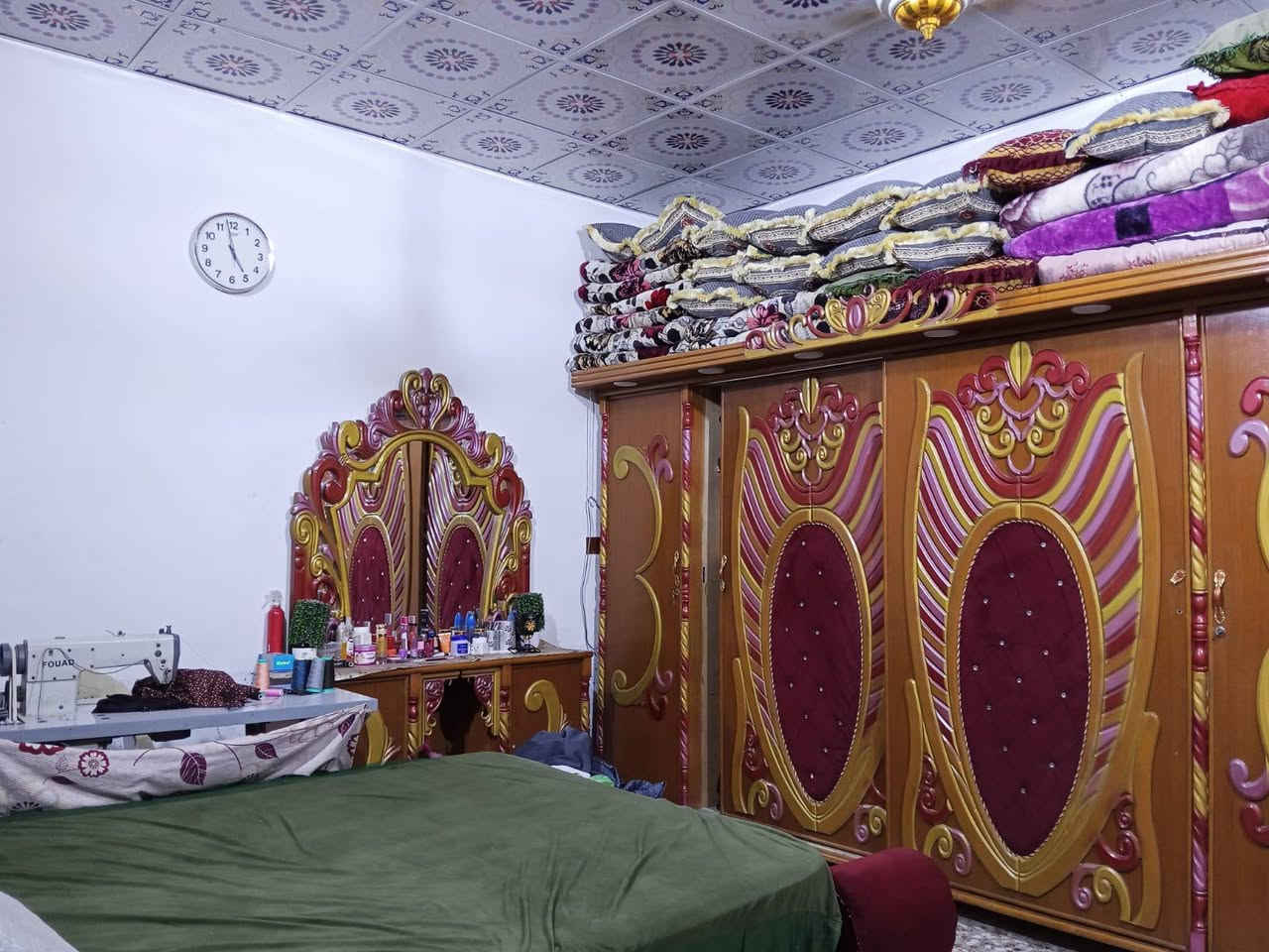 سلام عليكم
بيت للبيع ١٠٠ متر طابقين 
كوفه شارع المعمل 
يرهم نقد ويرهم اقصاد 
***********
