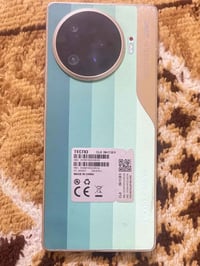 تكنو 30 برو G5 • ذاكرة ٢٥٦ • رام ١٢+١٢