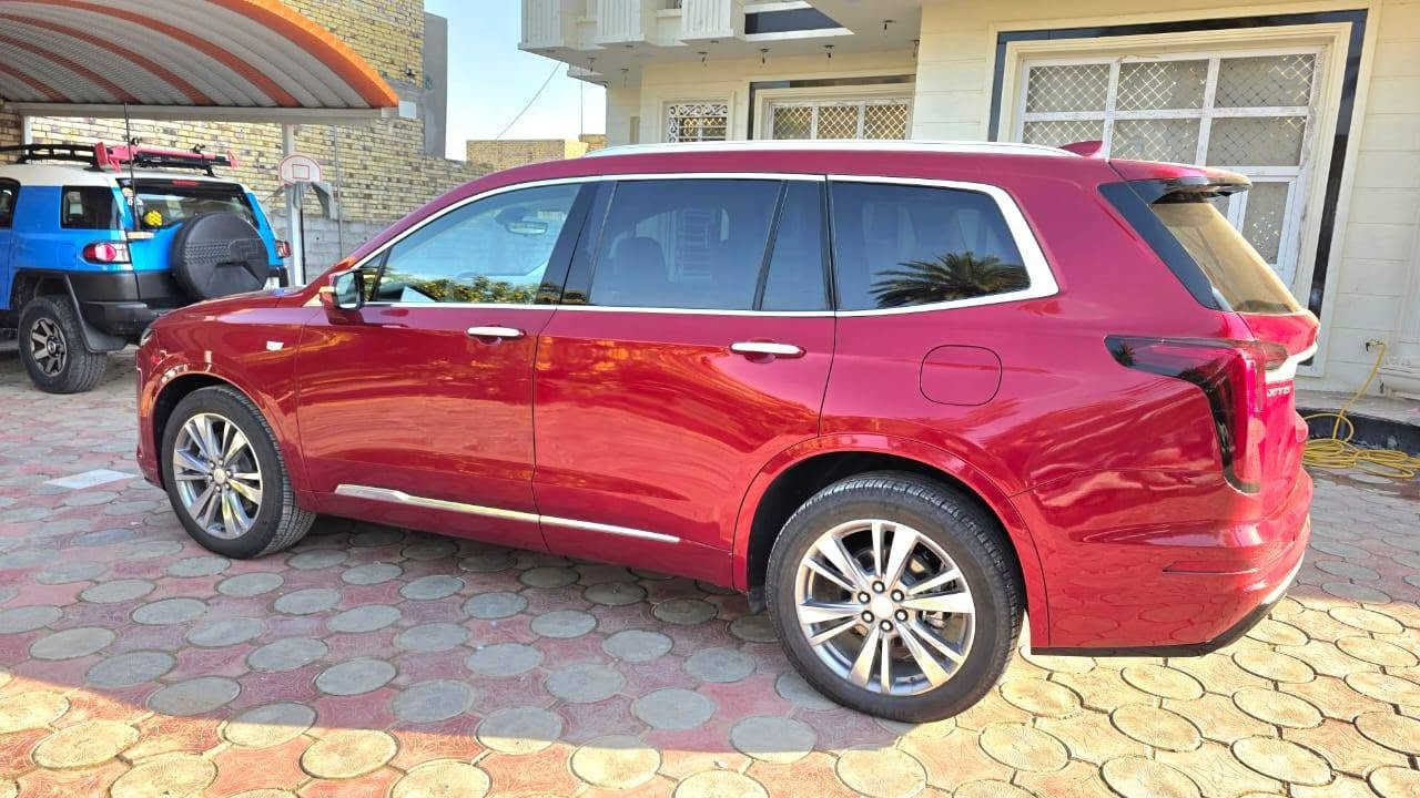 السلام عليكم عندي كاديلاك موديل 2025 XT6 فول مواصفات مرقمه شهداء بغداد دخول جديد سته ستندر ٧ راكب السعر ٢٩٥ وبيه مجال *********** حادثها جاملغ خلفي وباب

نص مكتوب في الصور:
- 2/20 1:1 2025 Cadilla... bid.cars ٥:٢٨
- 2025 Cadilla... bid.cars 5 / 20 BIDCARST
- 2025 Cadilla... bid.cars 13 / 20 BIDICARS
- 2025 Cadilla... bid.cars 3 / 20 1:1 BIDCARS