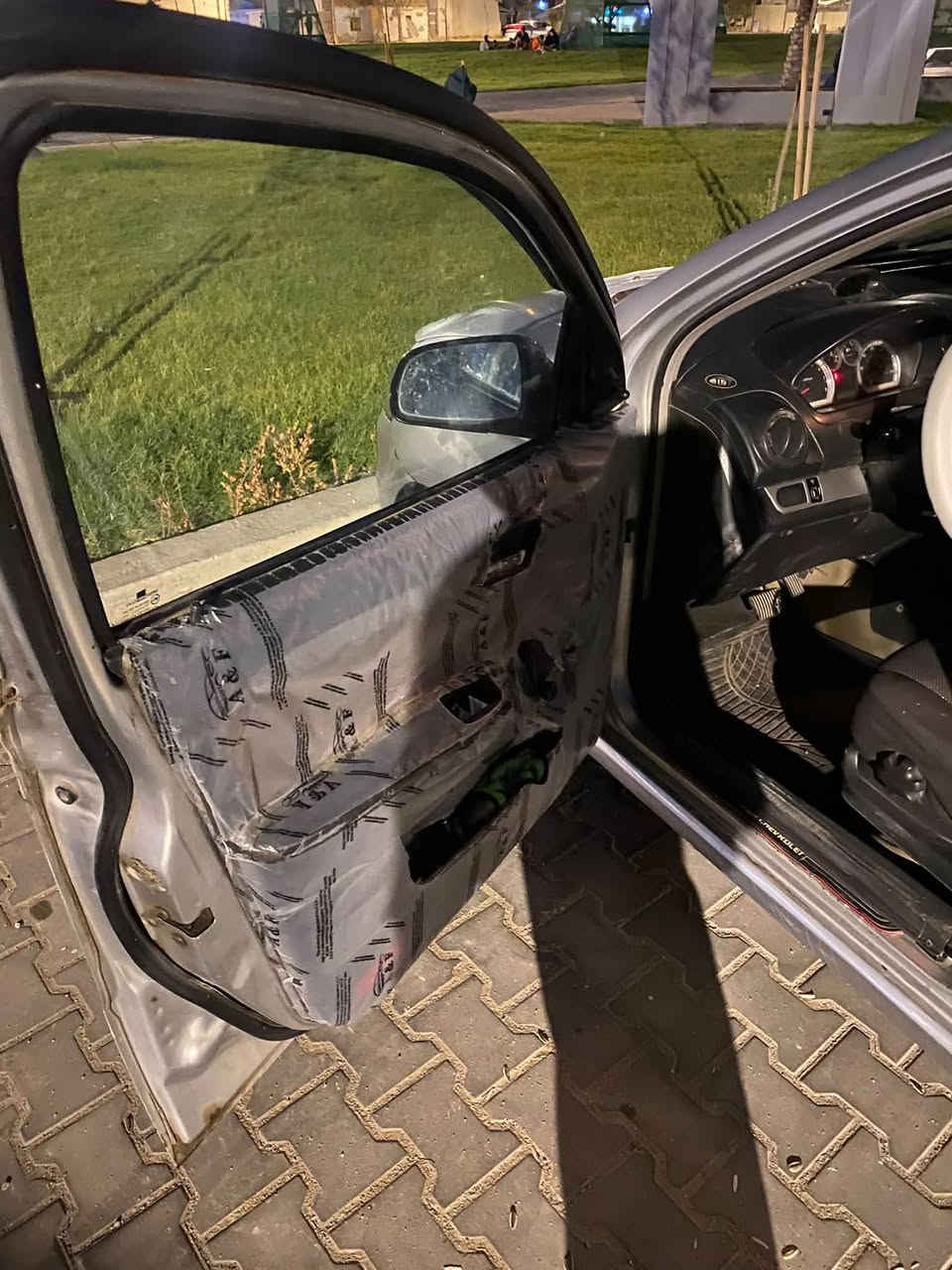 يالله سياره افيو للبيع كفاله ضربه تبريد شغال ثلج كير محرك خير من الله سياره نضيفه وتعبان عليها سنويه جديد للبيع سعر 55 مكاني البصره رقمي ***********
