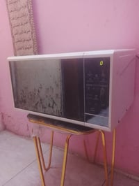 مايكروف شغال فول شرط فحص نوعيه حديثه لمس سعره 80 الف اخو جديد مكانه اع...