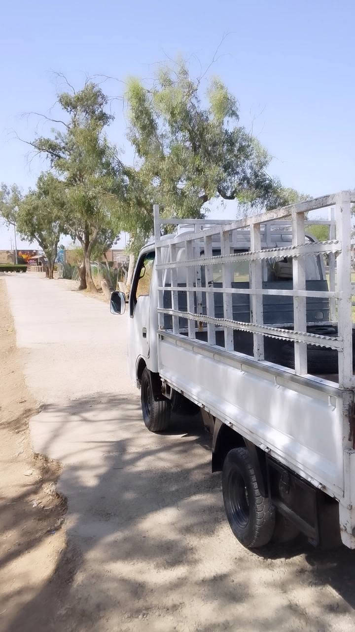 اسلام عليكم كيه حمل فونتيره موديل 2000 رقم بغداد نكليزي بسمي تحويل مباشر مكفوله كير واكسل وشاصي ومحرك السياره معروضه ب 56 وبيه مجال مكاني السياره واسط النعمانيه 
الاستفسار
***********
