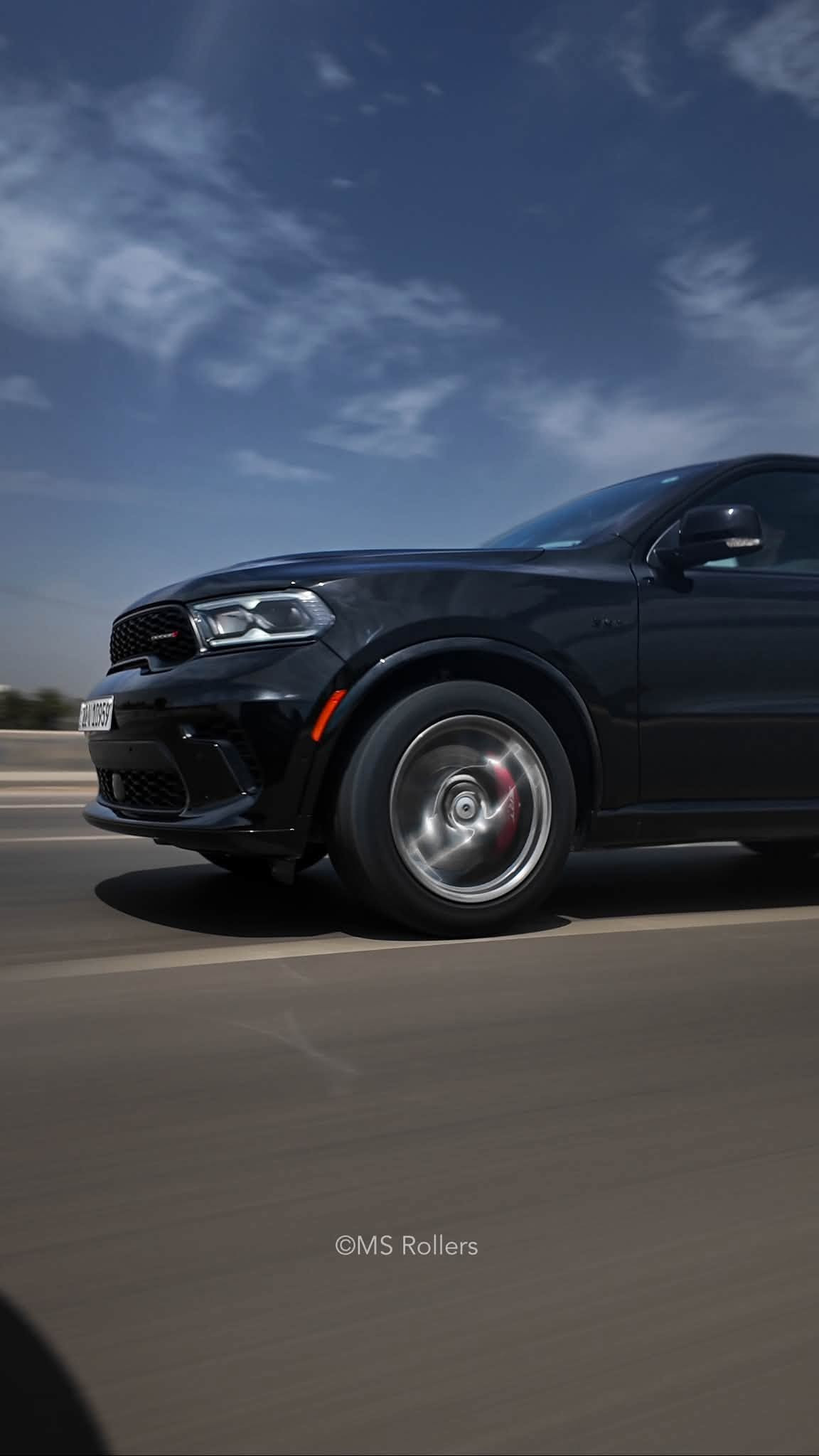 Dodge Durango R/T Plus TOW N' GO
دوج دورانكو ار تي پلس تو اند كو
فول مواصفات واعلى فئة بالدورانكو ١/١
الموديل : ٢٠٢٤
المحرك : ٨ سلندر ٥٧٠٠ هيمي
الممشى : 28 الف ميل فقط
وارد امريكي كلين تايتل
رقم - اربيل بسمي سنوية
المواصفات :
فتحة سقف ( سلايد )
سقف شاموا
داخل السيارة مطعم كاربون فايبر ( forged carbon )
رادار امامي مانع تصادم
رادار خلفي مانع تصادم
رادار تحديد المسار + كروز كونترول متكيف مع الشارع
نقطة عميه
بهاي الفئة الراديتر يكون حجمه اكبر من الراديتر مال النسخ الثمانية سلندر العادية يتحمل حرارة و ضغط اكثر
الدبلات نفسه دبلات نسخه ال SRT
ويل ٢٠ + بريكات بريمبو نفس ال SRT
فتحات البنيد
حساسات امامية + خلفية
صندوق كهربائي
مقاعد جلد + كنتارا + هيتر + تبريد + خزن 

مقاعد خلفية VIP
harmon/kardon نظام الصوت
eco + sport + track + Tow + Snow تحكم وضعيات القيادة
ستيرن هيتر + شفتات ستيرن
شحن وايرلس
كار پلي وايرلس + اندرويد اوتو
مكان بغداد رقم الموبيل ‭***********
السعر 410
