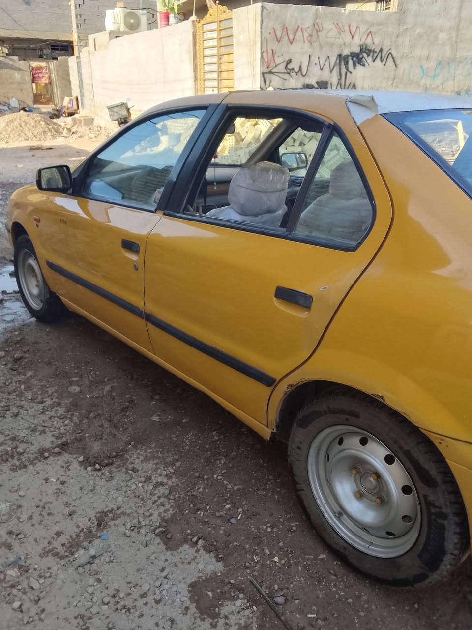سمند موديل 11 كير مكينه كفاله دواخل نضيفه رقم مثنى بدون تحويل السعر 14وبيها مجال مكاني بغداد مدينة الصدر ***********
