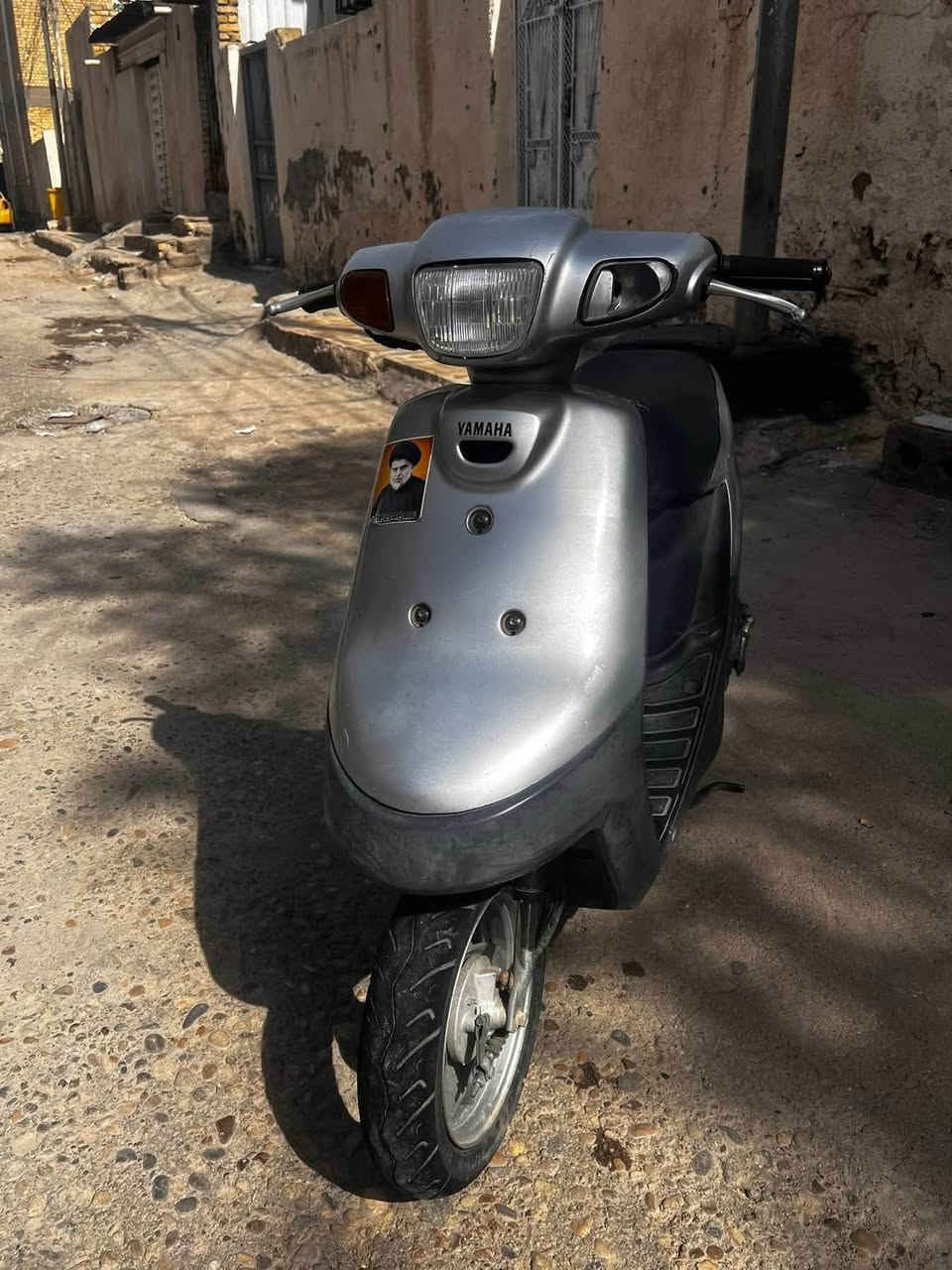 سلام عليكم دراجه للبيع ياماها بطه دراجه نضيفه مامفتوحه مكينه ناعمه  شغاله  نكره سلف  كهربائيات كله شغاله مامتعوبه   نضيفه اوراق بسمي مكفوله سعر450 وبيه مجال العنوان حي الرساله سوق زبيد  الرقم ***********
