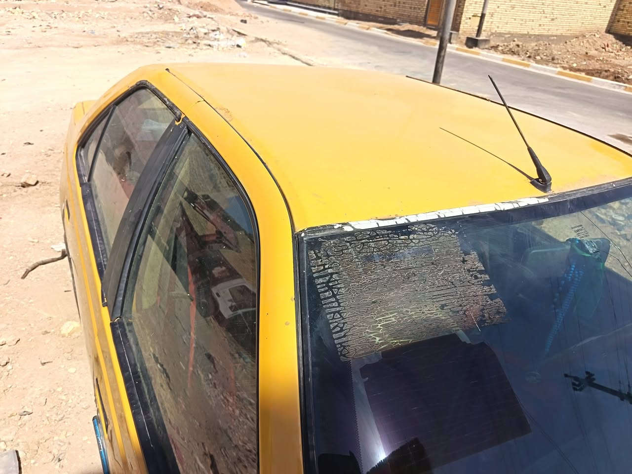 بيجو روى محرك ونجي بيه دخان بس يمشي مابيه شي براكيت معمر جديد دواخل تخم تاير سنويه مانافذه راعي موجود سعر15رقم***********
