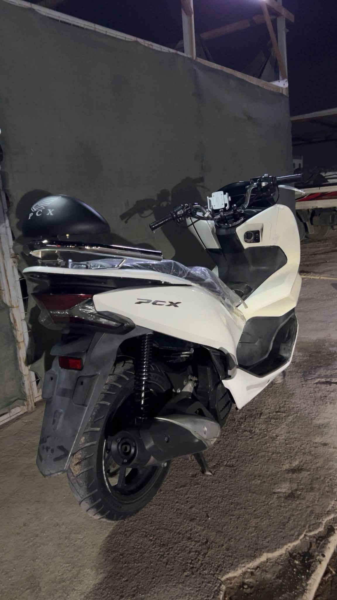 PCX • هوندا • معدل
