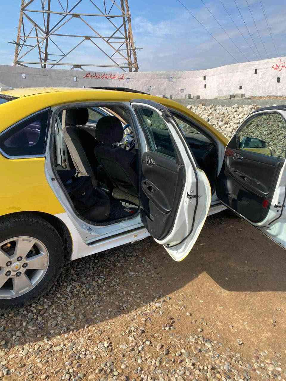 امبالا ٢٠١٠ 
رقم نينوى
بحاله جيده
مكينة ٣٥٠٠
السعر ٥٠ 
واذا مقدمة زينه والباقي اقساط هم يرهم
*********** تكريت, صلاح الدين
