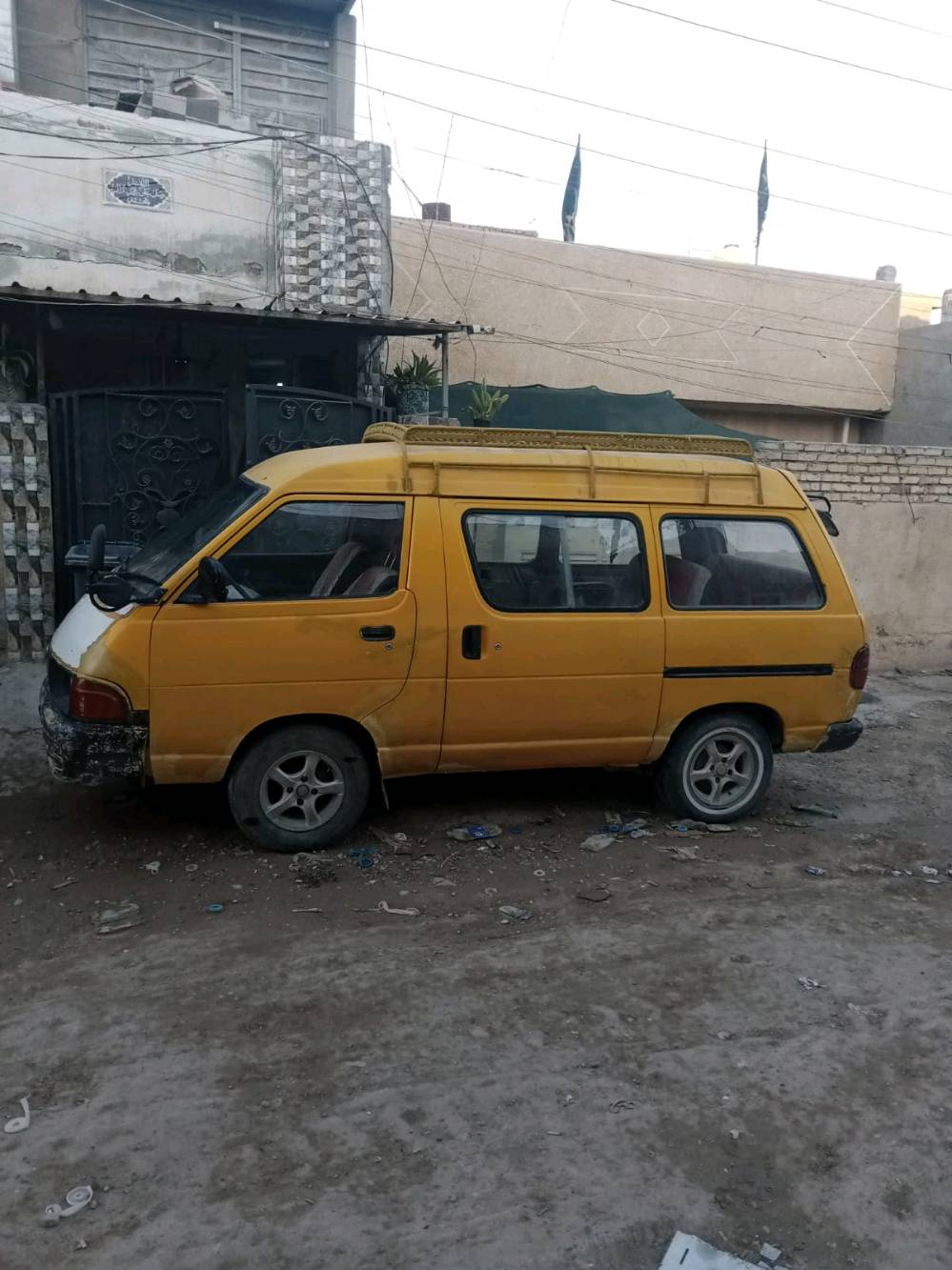 تويوتا فارة تاون ايس موديل 1994 محرك vvt بحالة جيدة السعر 25 ورقه وبيها مجال للتواصل رقم واتساب واسياسيل *********** المكان حسينية الراشدية حي النفط