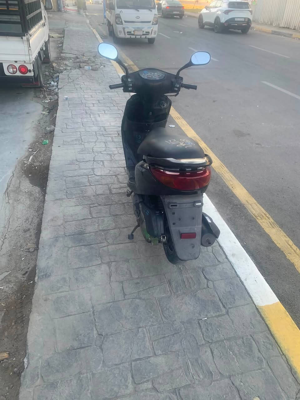 بريز لايت عالي بدون نقص مكينه خرسه مكفوله جيب فيتر وتعال افحص تايرات دبلات نضيفه العنوان الشعب***********
