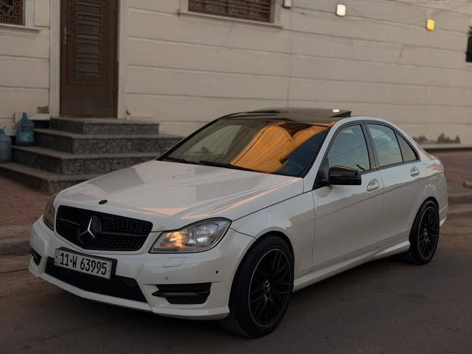 C300
2012
فول مواصفات 
فتحه وتدفئة كشنات 
كامرة 
كشنات كهرباء
صبغ  بنيد وهلال الجاملغ الخلفي
رقم بغداد هزة جديدة بااسمي
١٣٥$
***********
