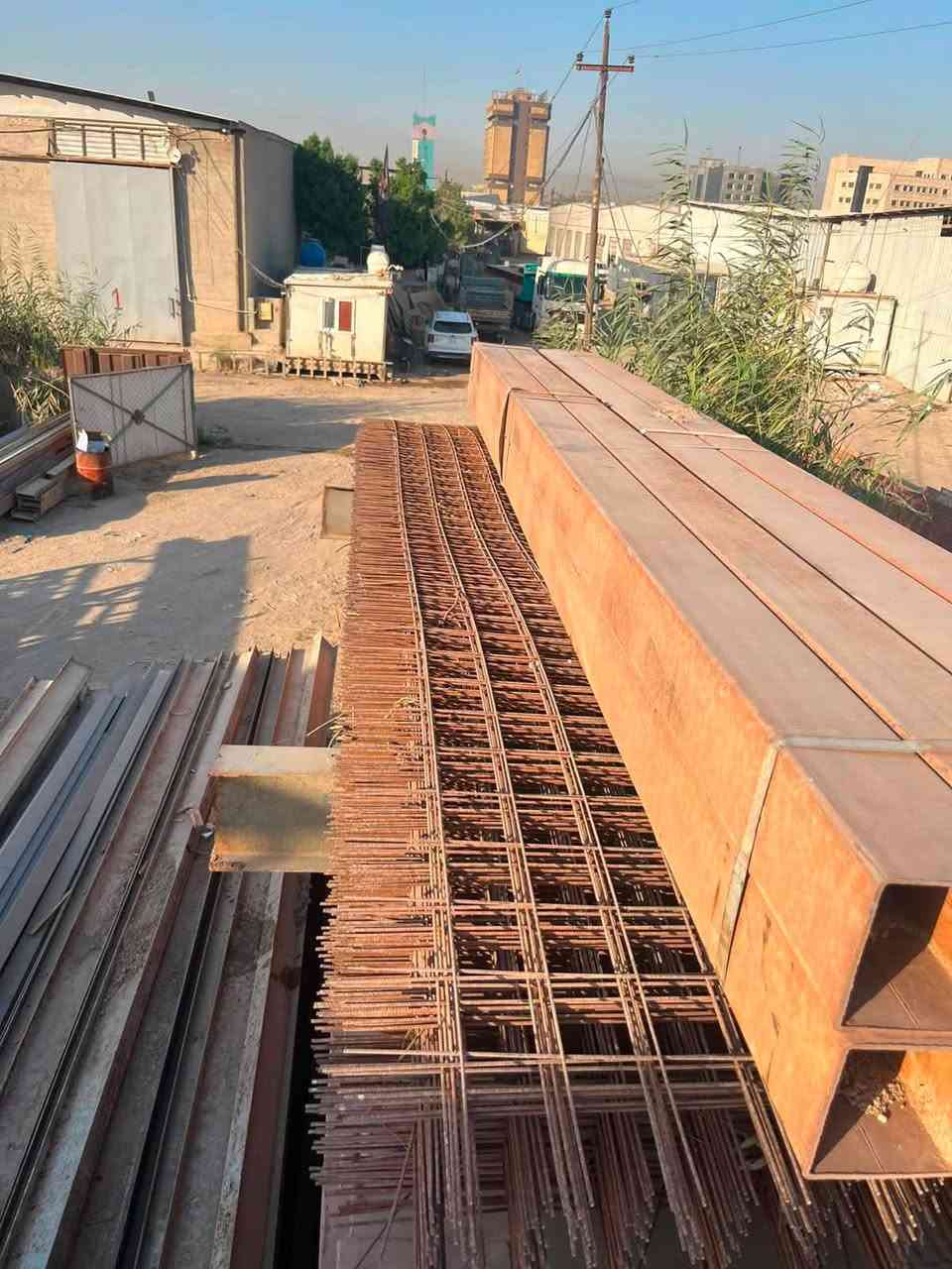 مشبج 2 متر .6 متر 
6ملم فتحة 15 سم 
سُمّك 6ملم 
بغداد شش ارع فلسطين
 العدد 62
السعر 22
جديد متروك 
الرقم co ***********
مكلف بالنشر 
🔺اتصال فقط……..
