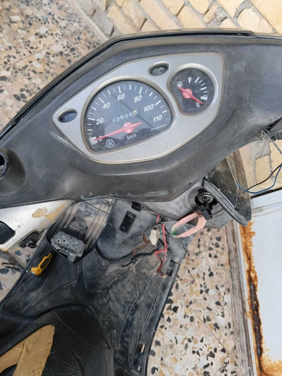 سكنس نثية ياباني 110  طافية من ورة كابريتر 
نقصها كابريتر وبريك خلفي  
للعلم جانت شغلة نكرة سلف هندر. نضفت كابريتر وبعد ما صحت 
رايدها ب 300 مكاني نهاية حي اور 
***********
