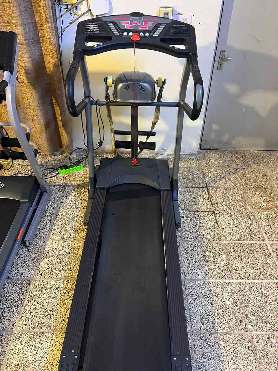 السلام عليكم اجهزة جري 🏃 بالة نضافة 100/100
أسعار مناسبة يوجد توصيل 🚚 
جميع المحافظات 
فول مواصفات 
200واصل جميع المحافظات اسعار نهائية 
العنوان بغداد حي لأمانة ***********
واتساب
