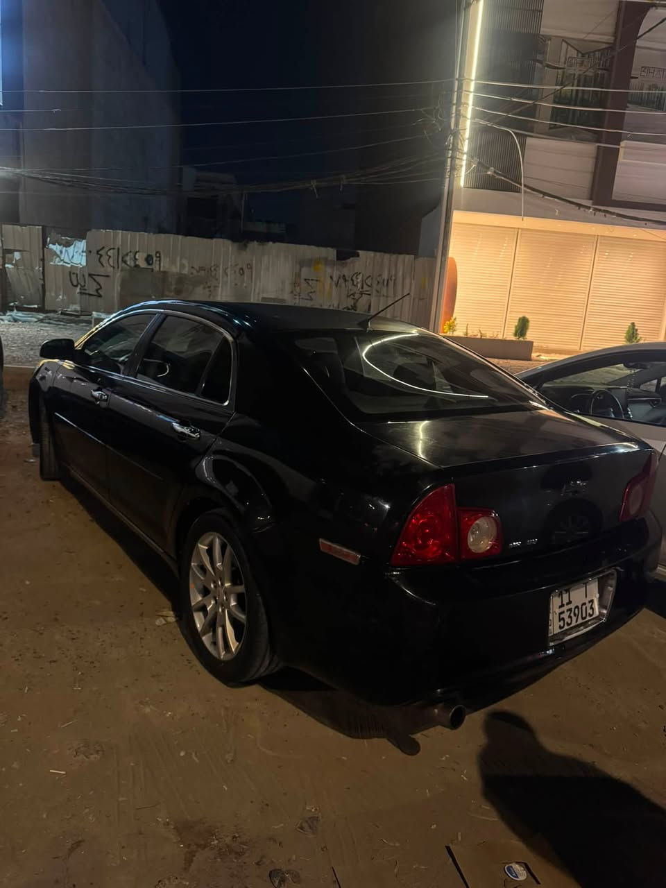 مراوس ب افنجر او c200
السلام عليكم ماليبو ٢٠١١ خليجية 
مال جناي رقم بغداد باسمي 
هزة جديدة سنوية ٣٠ تحويل مباشر 

محرك ٢.٤ بلادي مرغوب بانزين عادي بدون دوانز نهائياً 
فيت بم وعبوة جدد 
نوزلات جدد 
بلكات جدد
راديتر جديد حماوة مع التبريد جوه النص ثابتة 
تخم دسكات جدد 
تايرات بالة 
شاشة + كامرة 
كشن كهرباء 
مثبت سرعة 

حادث جاملغ خلفي فقط بدون دواخل 
الباقي مكفول لغود وشواصي 
.............

نقوصات السيارة 
صدر بي طرگعة 
جامة الصدر بيها فطر 
لاستيكة باب السائق شوية تعبانة 
.............

مكاني بغداد 

واتس اب + خط + خاص 
***********
