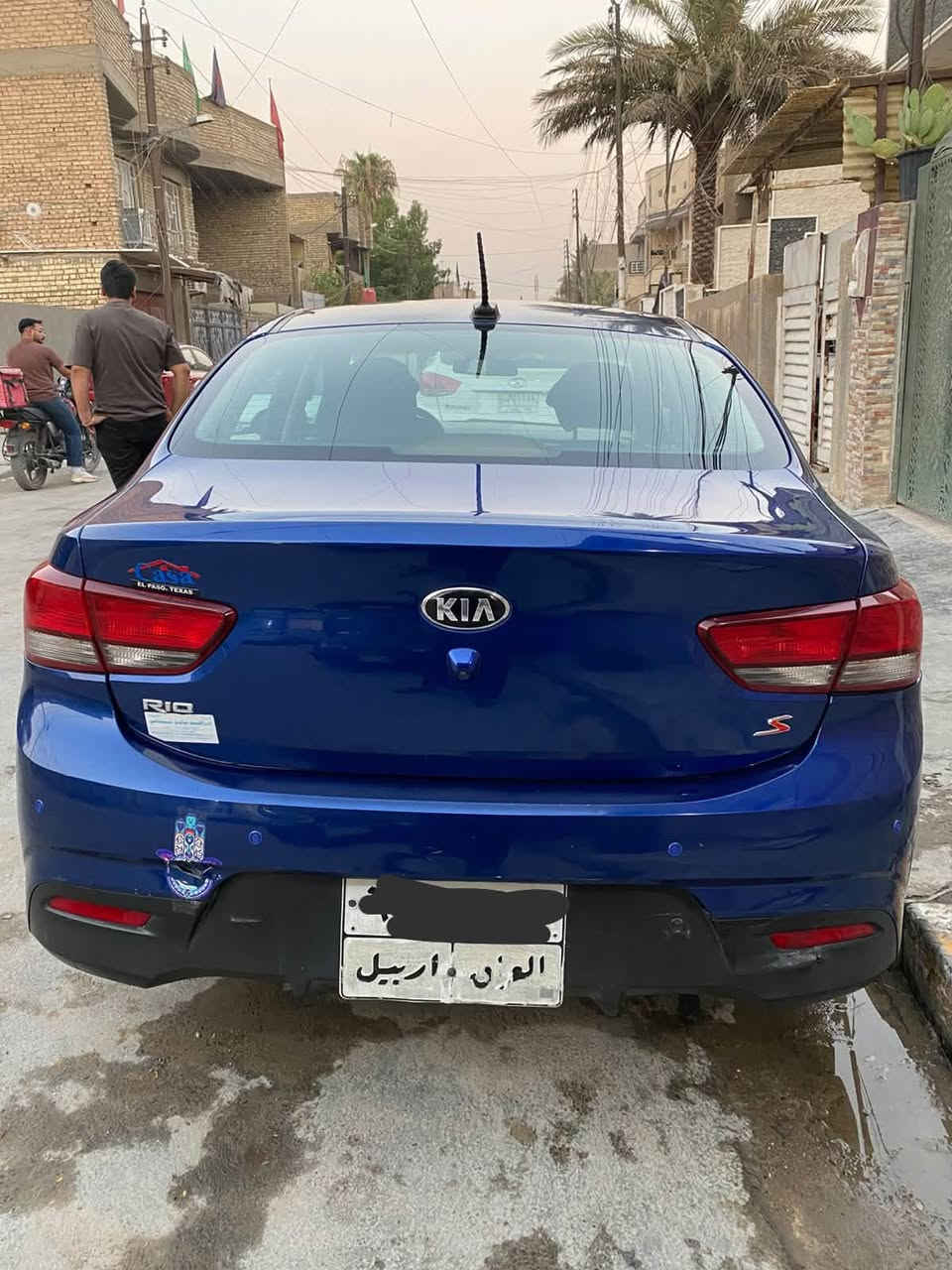السلام عليكم
للبيع كيا ريو موديل 2020

وارد امريكي ضررها فقط چاملغ امامي يمين وصبغ بنيد 

لغد شواصي سليمات

مواصفات S

تحكم ستيرن

تختم تاير جديد

كير AT

سعر 93 وبيهة مجال 

رقم اربيل

رقم *********** للاتصال على الرقم او واتساب
