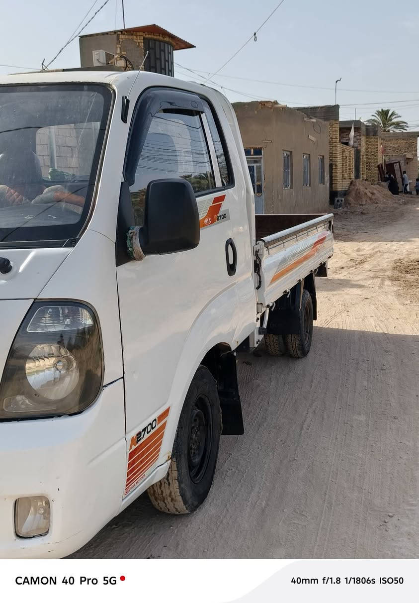 كيه بنكو٢٧٠٠ للبيع موديل ١٥ بيه صبغ بربع ودواساة ٩٠ *********** نجف
