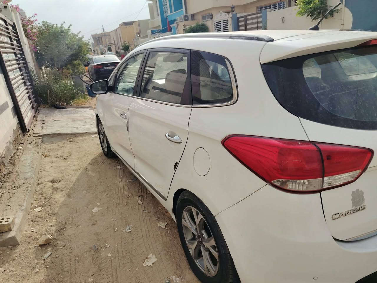 كيا كارنز • ٢٠١٤ • رقم اربيل