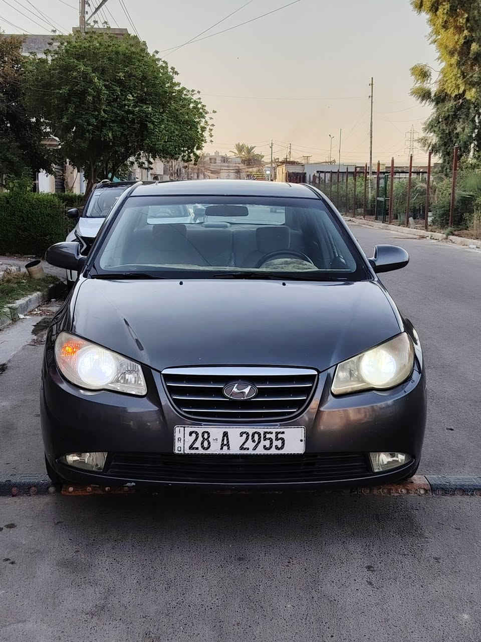 سلام عليكم الانتر مديل 2007 سياره مصبوغه عام للجماليه محرك 2000 سياره جاهزه اي نقص ما بيها شاشه كامره السياره وارد امريكي تبريد تدفئه شغالات  حديده جديده قبل اسبوع مبدلها وسونار مرفق وياه الصور السعر83 مكاني بغداد الغزاليه رقم الهاتف ***********
