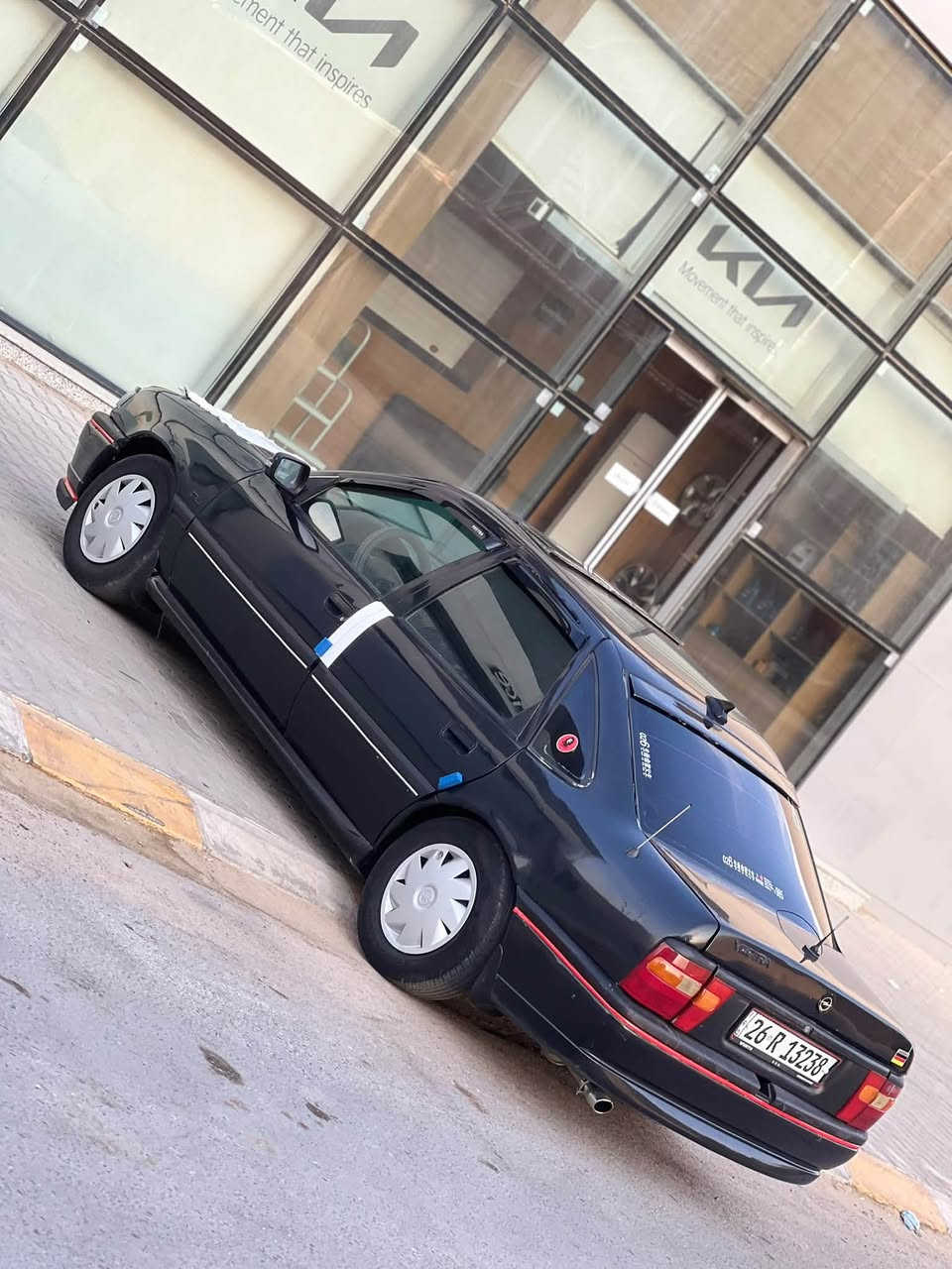 السلام عليكم 
للبيع أوبل فكترا موديل 91 محدث 95 بجم عريض فتحة سقف رقم 26 صلاح الدين دولي بسمي هزه/سنوية/رقم جديد محرك 1600 شرط بدون تنقيص او تبخير كير عادي بطاين 4 نظيفه دوشمه جديده دشبول جديد كهربائيات شغاله صبغ عام سعر34 وبيها مجال مكان السياره صلاح الدين تكريت للتواصل ***********
