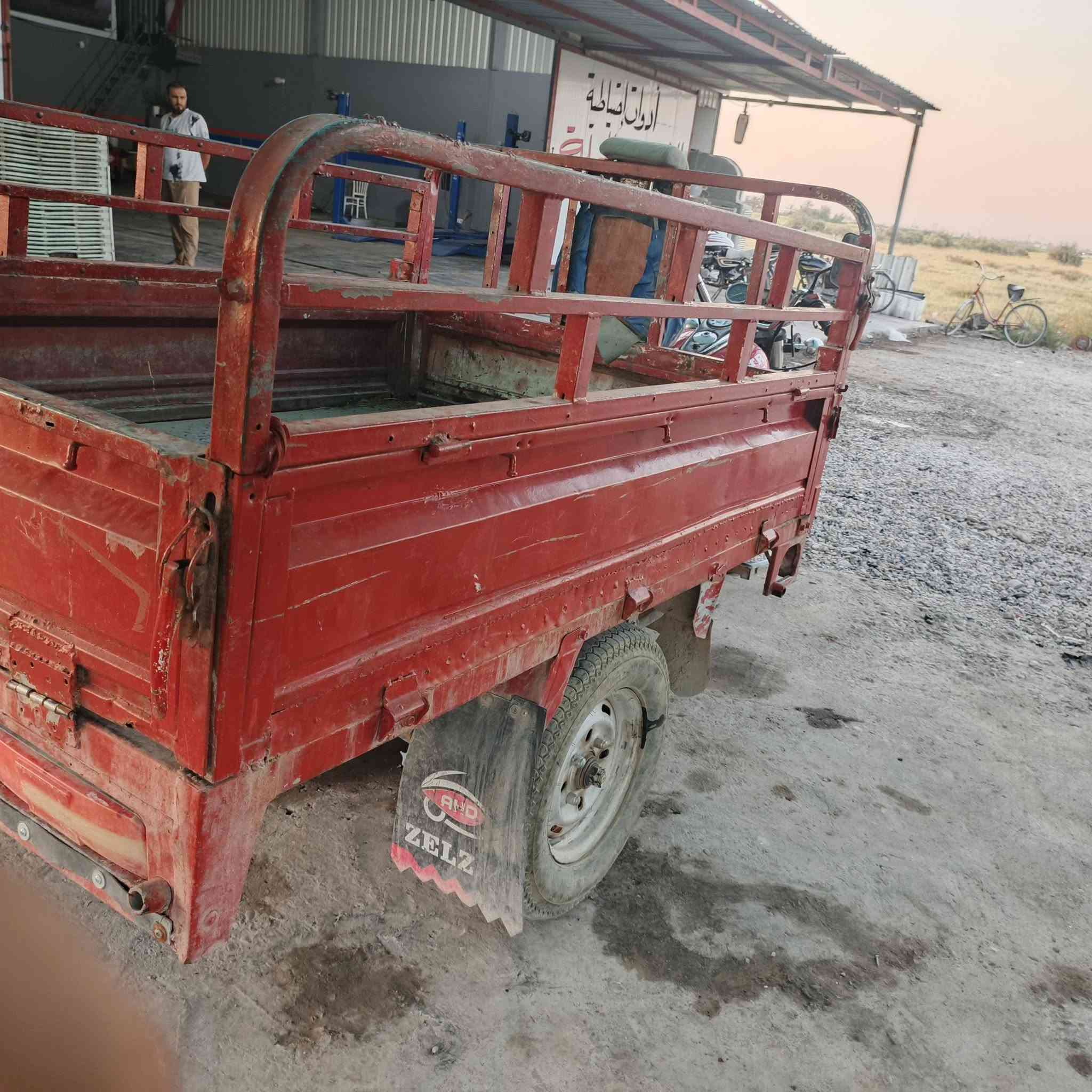 ستوته دايون موديل 17 بدون اوراق كهربائية كلها شغاله انكر سلف محرك بيه خيط دخان محرك ام طير 19 اكسل ام طير  دبلات امايه وخلفيه جدد  المكان شهربان الوجهيه  سعر 650 وبيه مجال بصيط رقم ***********
