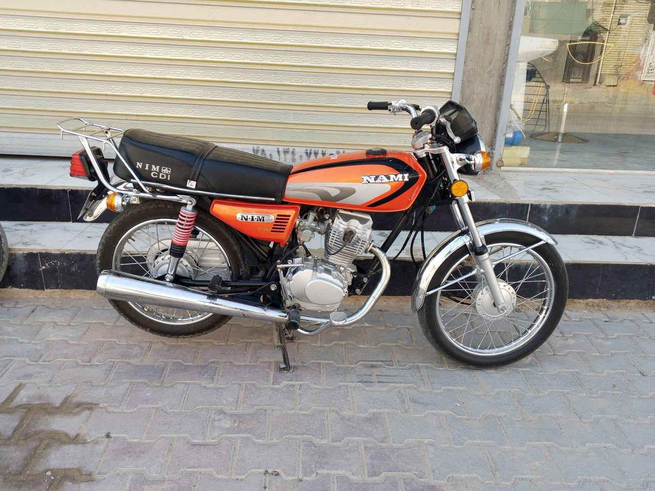 للبيع نامه متياز موديل 25 طالعه بل 26 نضافته شوفت عينك دراجه جديده جاهزه الشراي يتصل مكاني كربلاء الحر الاتصال فقط ***********

