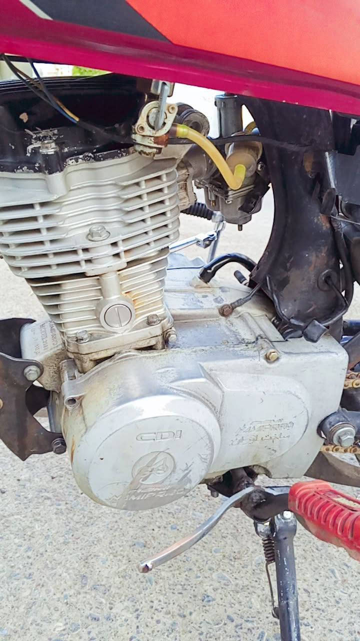 سلام عليكم درجه لي بيع محرك مابي صوت وياله مسطره مديل 22 وهاا رقم ***********
