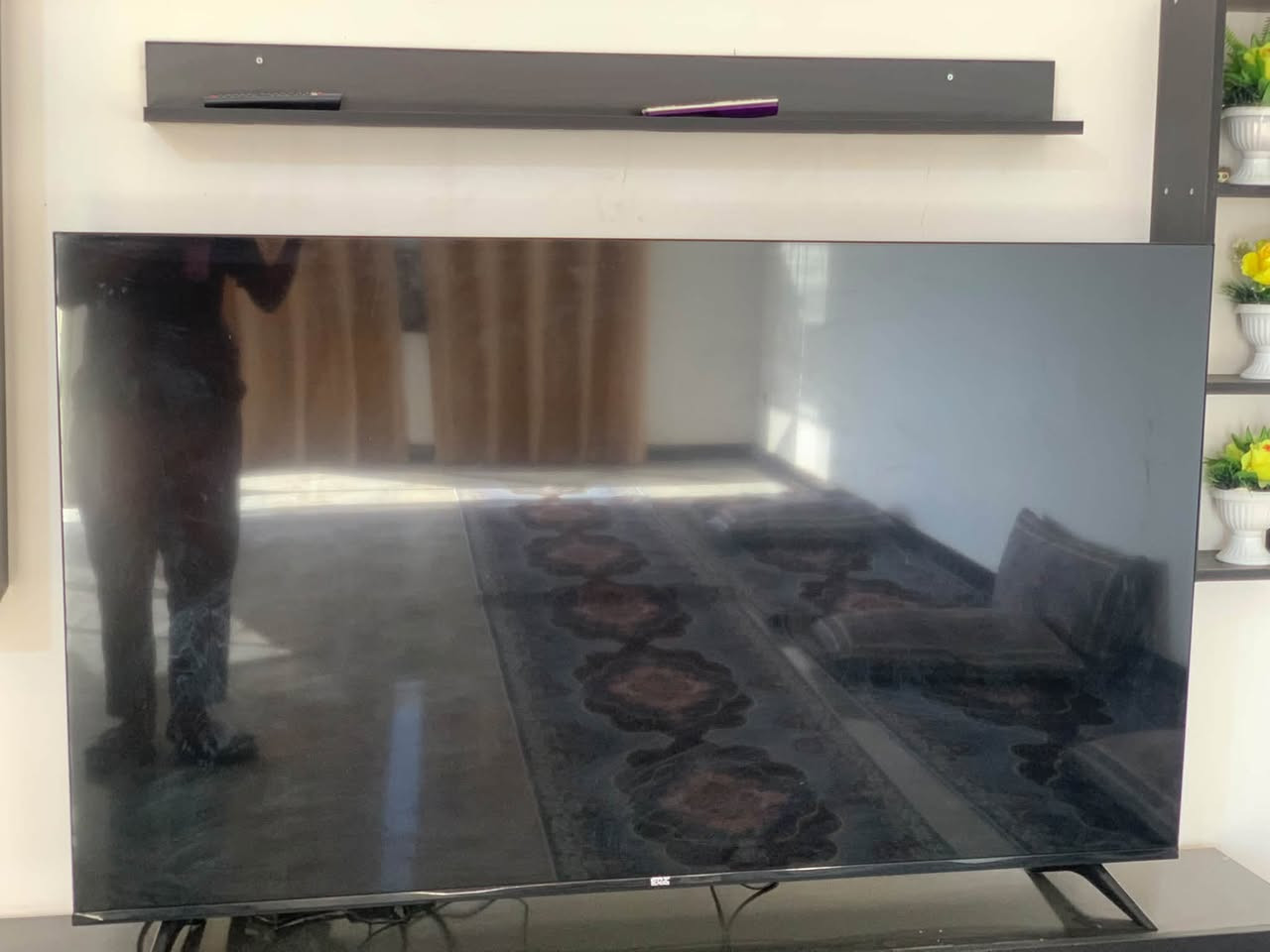 بلازمة للبيع حجم (٦٥) نضيفه كلش مستخدمه قليل للاستفسار خاص أو على هاذ الرقم ‭***********‬
