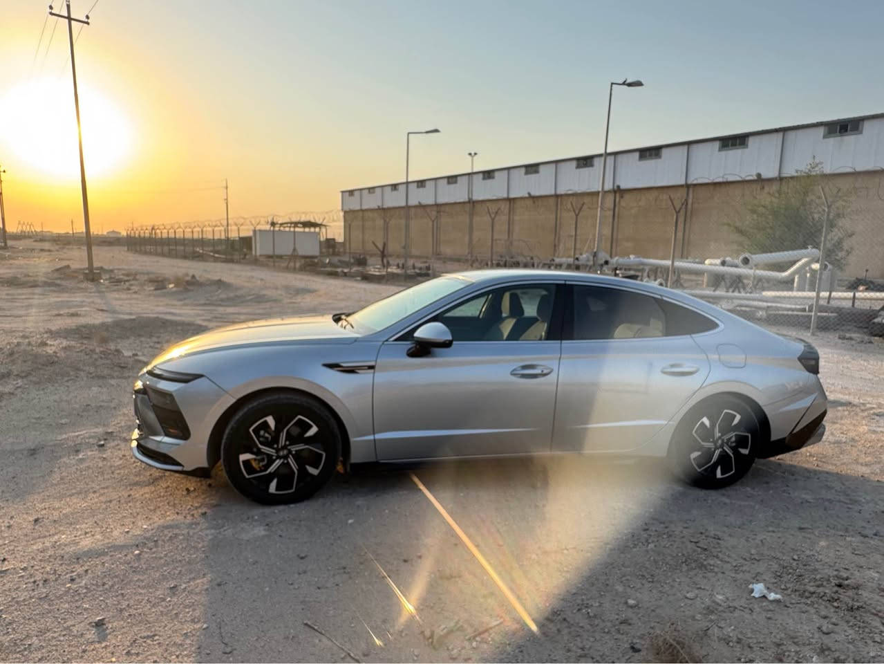 سوناتا2024 رقم بغداد

فول ماعده الفتحة

بصمة تشغيل عن بعد 

محرك 2500cc

 بأسمي 

لايت وبكلايت LED

رادار امامي 

لايت زنون بلاد 

توقف ذكي 

اوتو هولد 

سايد بريك بصمة 

تحديد مسار 

نظام قيادة تلقائية 

تحكمات ستيرن كاملة

كير بالستيرن

شاشة وكامرة 

نظام آبل كار بلي 

‏GPS خرائط

كشن كهرباء 

تدفئة وتبريد كشنات 

ويل كب كبير 17 انش

صور حادثهه مرفقه كفالة للسيارة حر السيارة باسمي مقفولة من عدد الدعامية الأمامية

سعره185$

السيارة بالبصرة 

للاتصال:*********** البصرة, العراق
