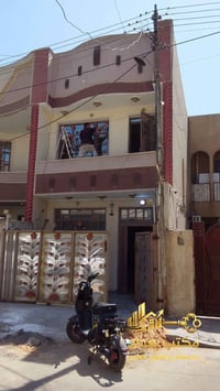 حي الإعلام • مشتمل ٨٥م • كراج